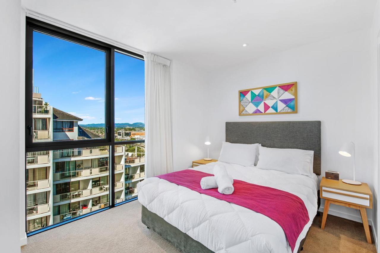 The Eureka Gold Coast Residence On Broadbeach Dış mekan fotoğraf