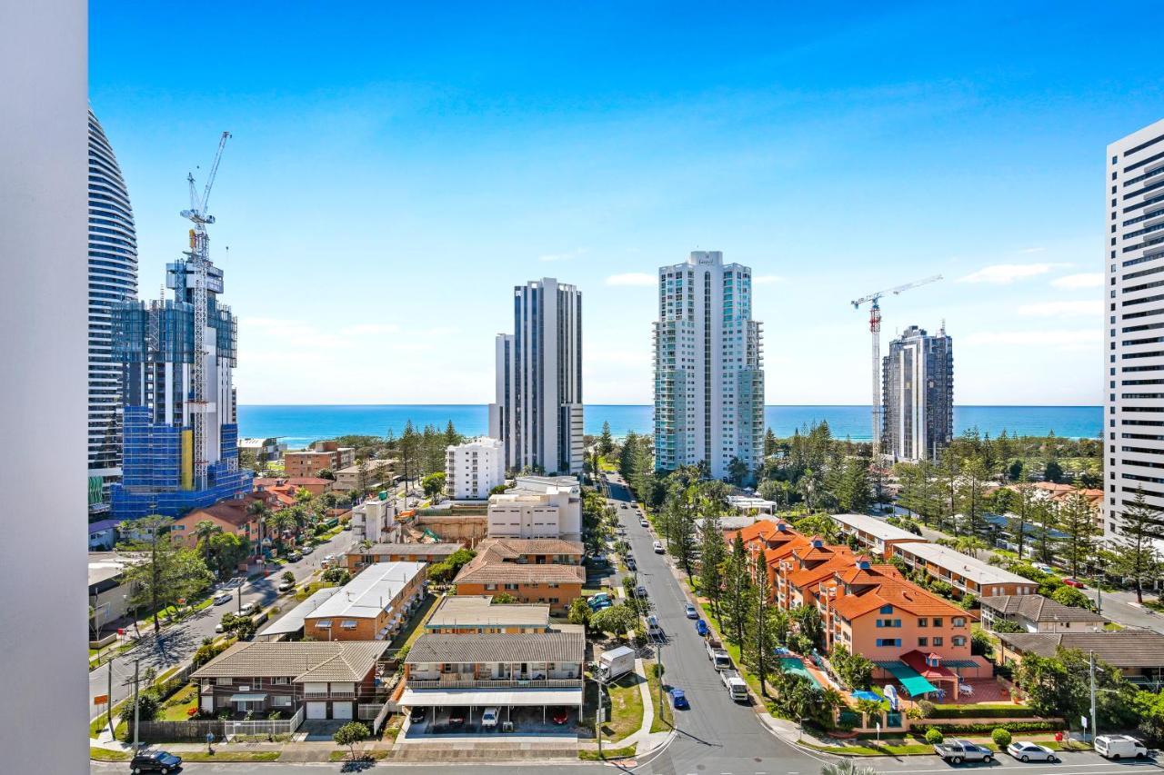 The Eureka Gold Coast Residence On Broadbeach Dış mekan fotoğraf