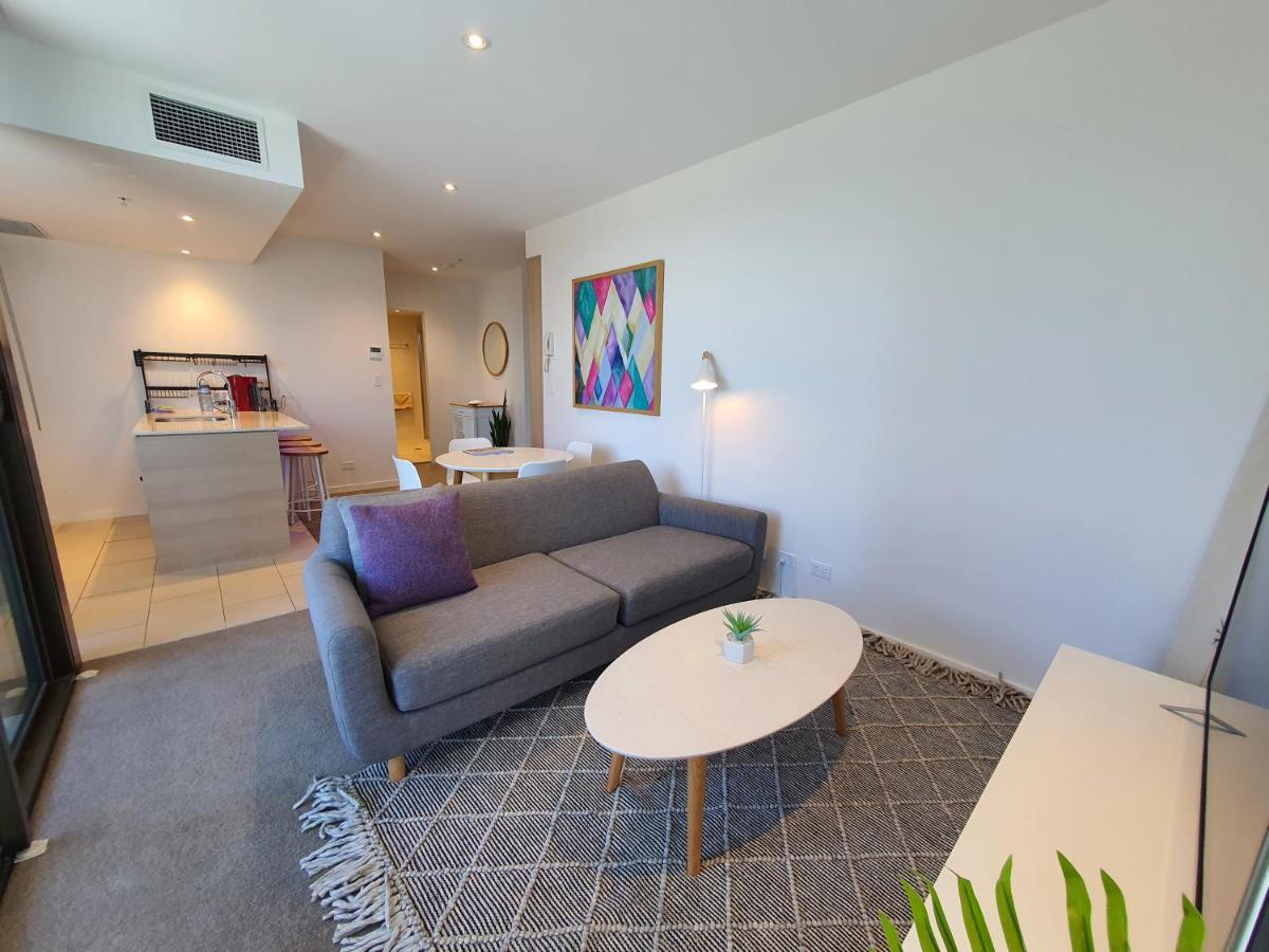The Eureka Gold Coast Residence On Broadbeach Dış mekan fotoğraf