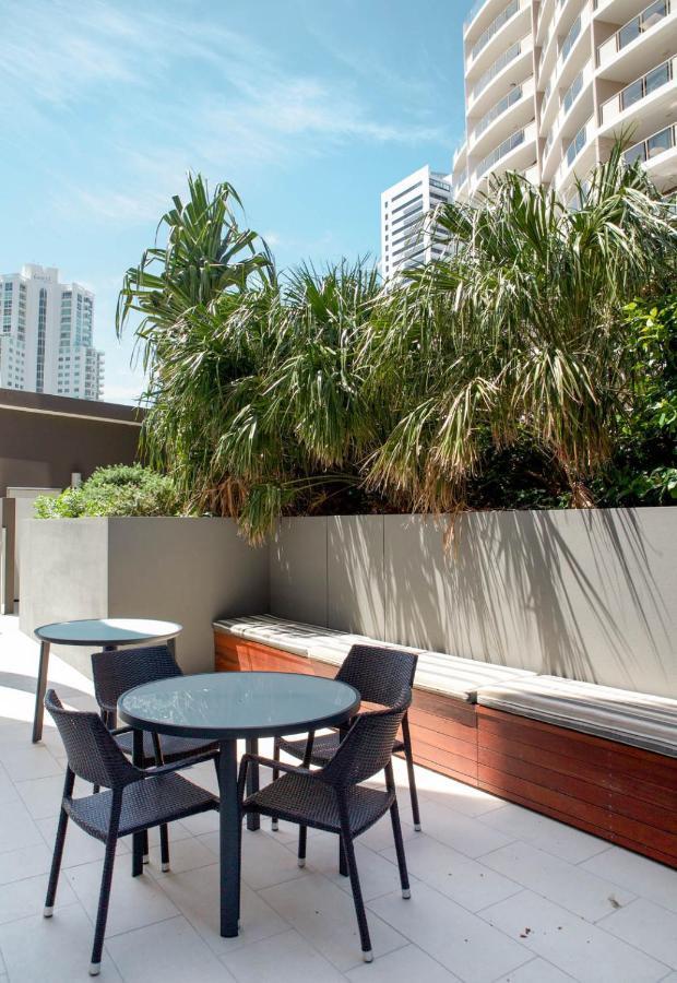 The Eureka Gold Coast Residence On Broadbeach Dış mekan fotoğraf