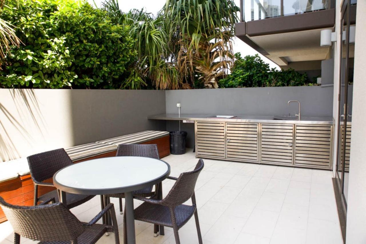 The Eureka Gold Coast Residence On Broadbeach Dış mekan fotoğraf
